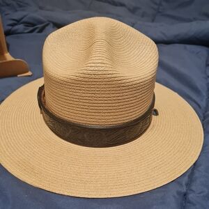 Stratton straw 44DB size 6 3/4 with box